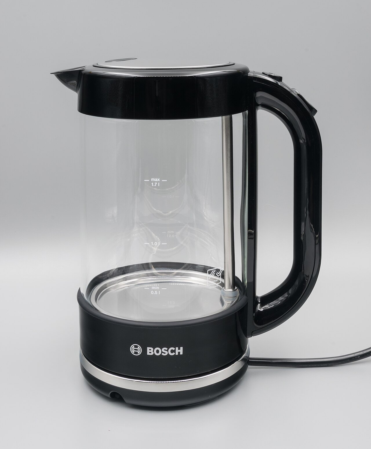 קומקום חשמלי של Bosch בנפח 1.7 ליטר — קומקום חשמלי מומלץ 2026